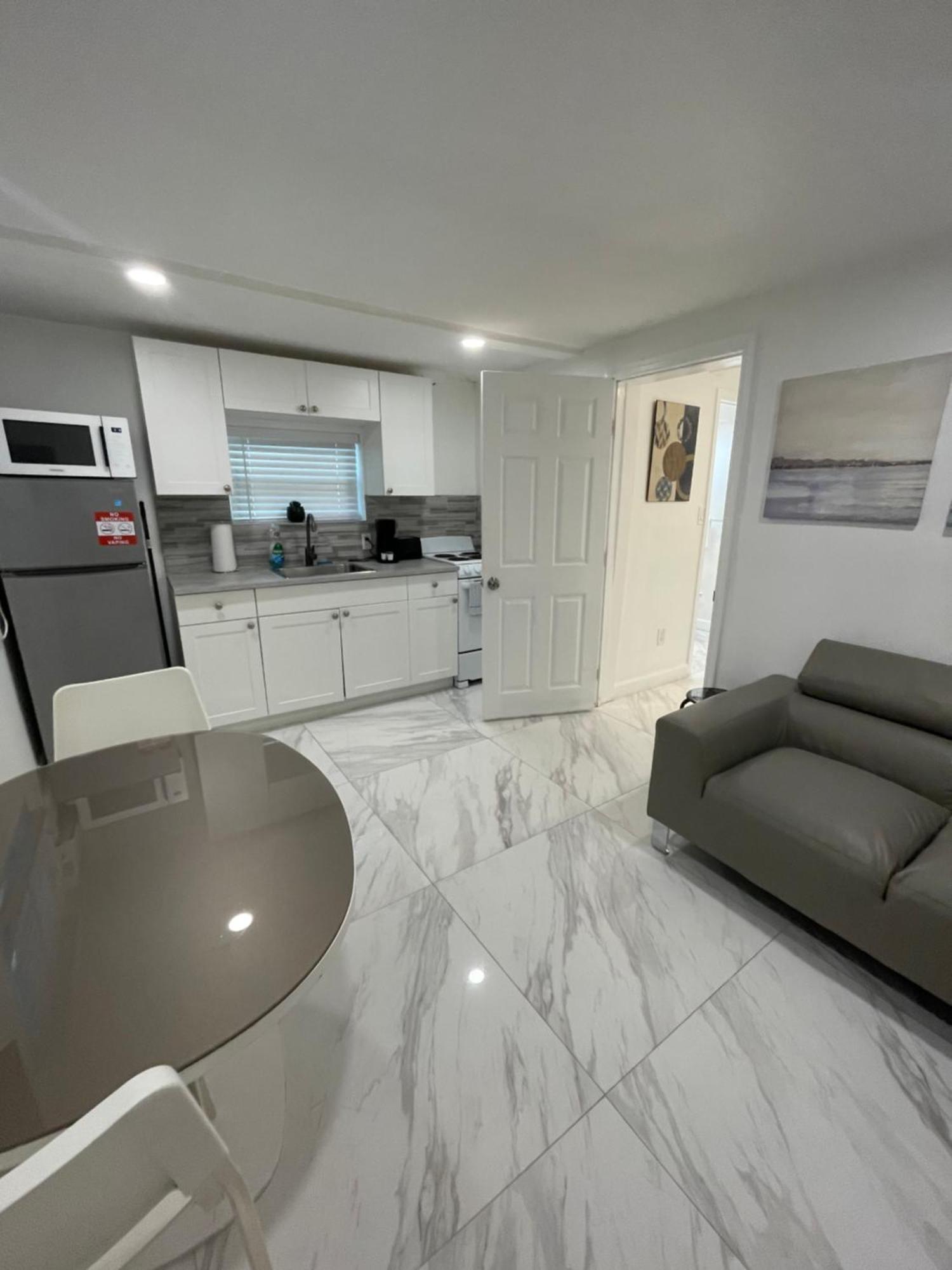 Downtown Ftl Apartments On The River Fort Lauderdale Ngoại thất bức ảnh